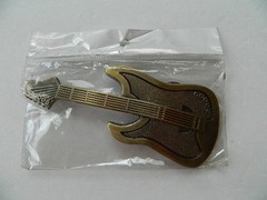 ELECTRIC GUITAR BELT BUCKLE, ZINC ALLOY, BRASS COLOR, 5.5&Prime;, 3D SCULPTED DESIGN