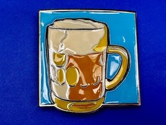 Drinking Glass Beer Mug Overflowing Beer Novelty Bar Gag Gift Belt Buckle