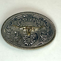 Texas Longhorn Silver & Gold Tone Oval Belt Buckle 2 1/2&Prime; x 3&Prime; Belt 1-1/4&Prime;