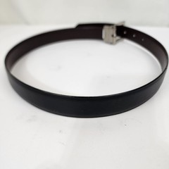 Calvin Klein Black Leather Belt Small 31&Prime; Glossy Silver Buckle #640556 EUC