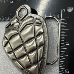 2004 Reprise Records Grenade Heart Belt Buckle Licensed Cinder Block Inc