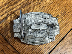 VINTAGE FIRE FIGHTER BELT BUCKLE 1989 ARROYO GRANDE RED USA AG-13