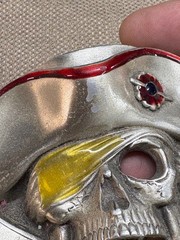 Pirate Skull Skeleton and Swords Belt Buckle 1997 Solid Fine Pewter colorful 4&Prime;