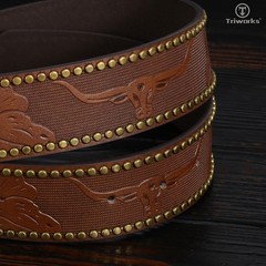 TRIWORKS Leather Belt with Western Buckle – Engraved and One Size, Brown