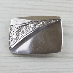 Rectangular Metal Belt Buckle in Industrial Design – Modern & Masculine