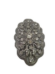 BELT BUCKLE WOMENS SILVER EMBELLISHED STONES FLOWERS AND LEAFS BELT BUCKLE EUC