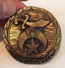 Vintage Bronze 2-3/8&Prime; Round Sword Moon Star Designed Belt Buckle EUC