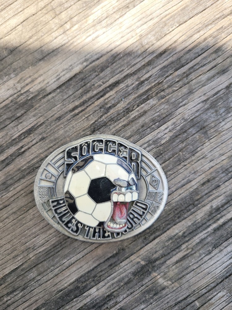 ~SOCCER RULES THE WORLD~ CRAZY SOCCER BALL BELT BUCKLE BERGAMOT PEWTER FUTBOL!