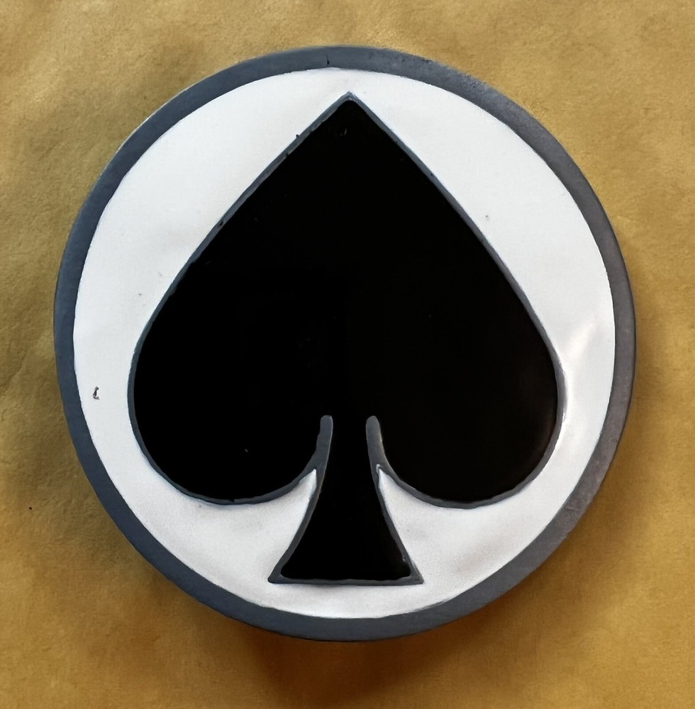 SPADE BELT BUCKLE NEW APPROXIMATELY 2 1/2&Prime; ROUND
