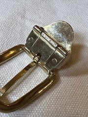 Unisex Gold Tone Belt Buckle Made In Italy With Leather Clip