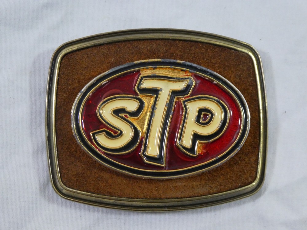 STP Motor Oil Company Belt Buckle 1979 Raintree Enamel Metal Men&rsquo;s Advertisment