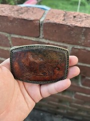 LEAPING BASS METAL & LEATHER BASS FISHING BELT BUCKLE VINTAGE 1970&rsquo;S