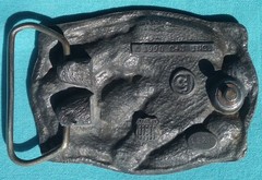 DARTS GAME BELT BUCKLE C+J INC 1990 DARTSBOARD
