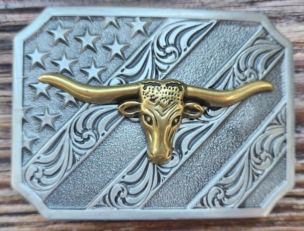PATRIOTIC COWBOY BULL HEAD ANIMAL AMERICAN FLAG US USA SILVER GOLD BELT BUCKLE