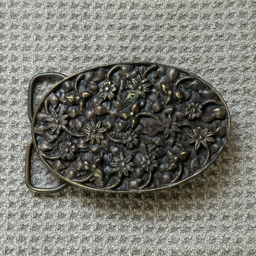 Vintage 1978 Bergamot Brass Works Floral Belt Buckle J-48 Bronze Western USA