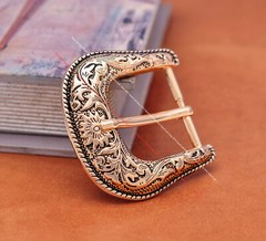 Heavy Gold Western Cowboy Belt Buckle 3 Piece Set Floral Carved Unisex 1-1/2&Prime;