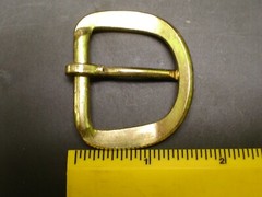 50 HEEL BAR BELT BUCKLE FITS 1-1/4&Prime; -1 3/8&Prime; BRASS OR NICKEL FINISH