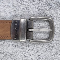 Columbia Men&rsquo;s Reversible Silver Buckle Belt Size 38-40 Synthetic Leather
