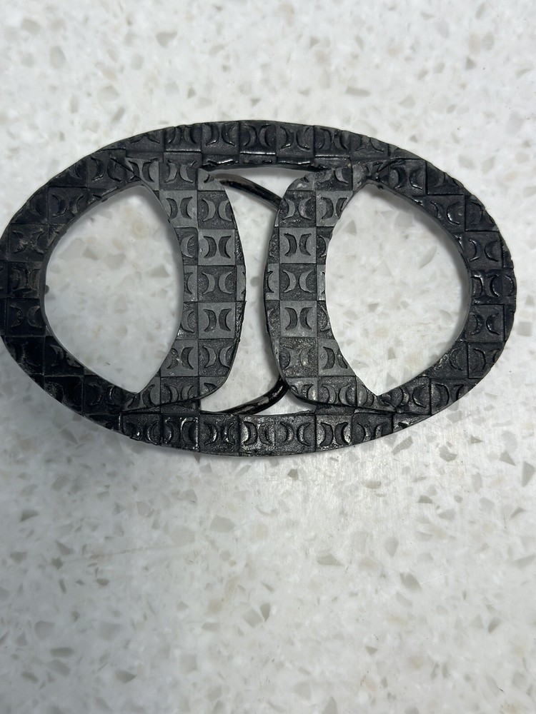 HURLEY Intl Clothing Co Vintage metal cut out logo Belt Buckle , Lead Free!