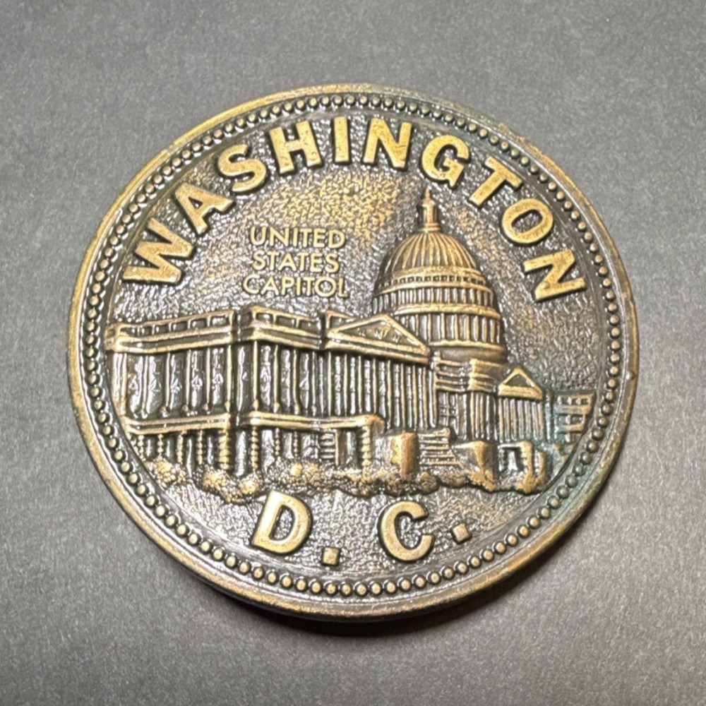 Canada Century Bronze Metal Belt Buckle Washington D.C. United States Capitol