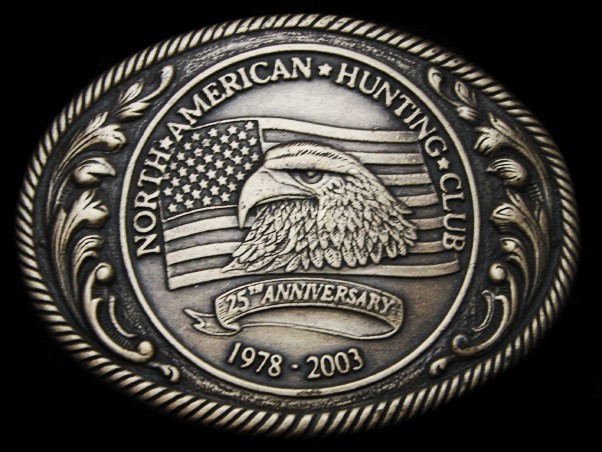 LA03112 GREAT 2003 ***NORTH AMERICAN HUNTING CLUB*** 25th ANNIVERSARY BUCKLE