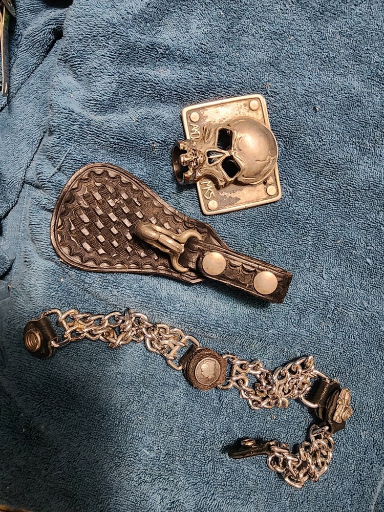 Vintage AKDMKS 3D Style Metal skull Belt Buckle & size 13 skull ring & more