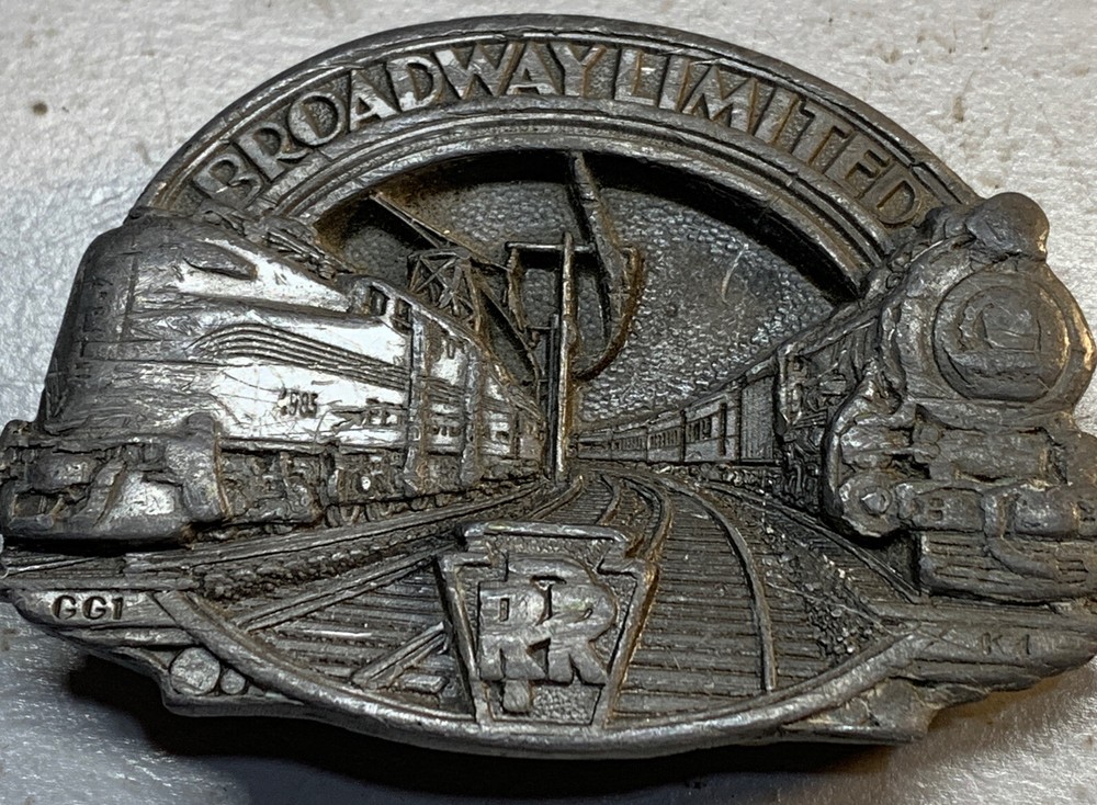 C&J Belt Buckle 1088 DIESEL & LOCOMOTIVE SCENE PEWTER Broadway Limited 1987