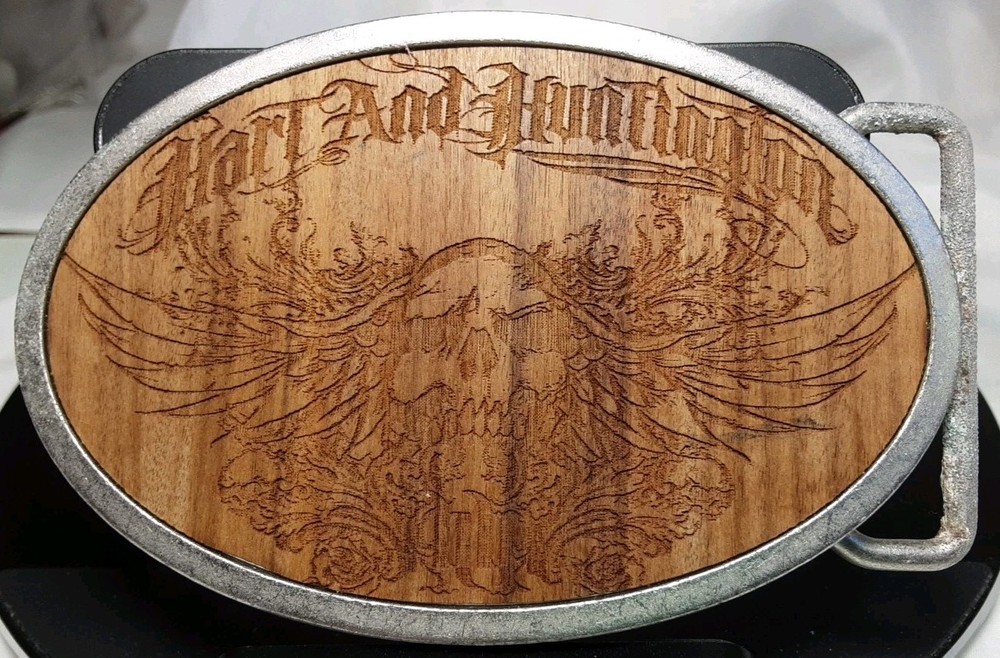 Belt Buckle Silver Tone Hart & Huntington Tattoo Co. Etched Wood Skull Wings