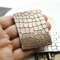 Croco Look Antique Copper Belt Buckle – Modern Minimal Design with Reptile Look