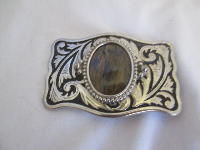 Western Cabochon Belt Buckle Silve Tone Metal Oval Stone Scrolled Metal