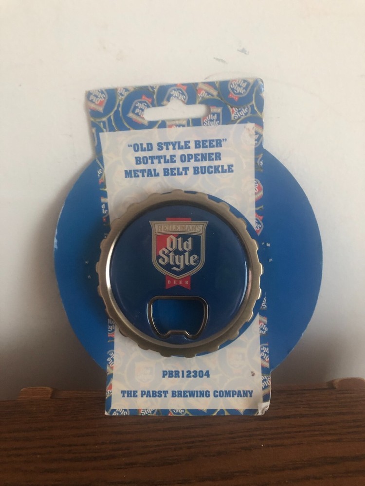 vintage Heilman&rsquo;s Old Style beer bottle opener belt buckle NEW