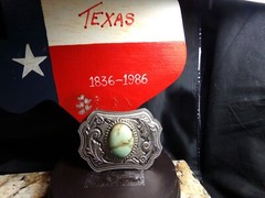 Men&rsquo;s Belt Buckle Silver Tone with Green Stone Measure 3&Prime; X 2&Prime; fits 1 1/2&Prime; Belt