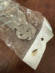 Spinner Belt Buckle Utility Car SUV Wheels Spins Silver Metal Mud Flap Girls New