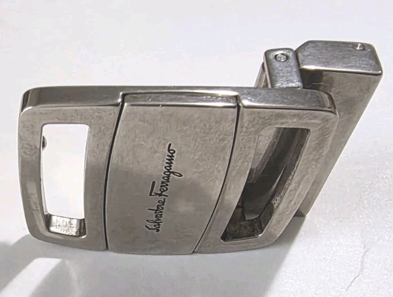 AUTHENTIC SALVATORE FERRAGAMO SILVER VARA BELT BUCKLE FOR 1.3&Prime; WIDE BELT STRAP
