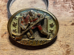 Vintage 1982 The Great American Buckle CO. Hockey Brass Buckle USA NHL MapleLeaf
