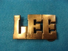 EXCELLENT OLDER VTG SOLID BRASS MEN&rsquo;S BELT BUCKLE FROM TAIWAN: NAME OF « LEE »