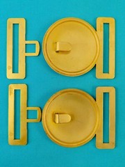 Set 2 US Guatemala Coat of Arms Gold Tone Military Army N.S. MEYER Belt Buckle K