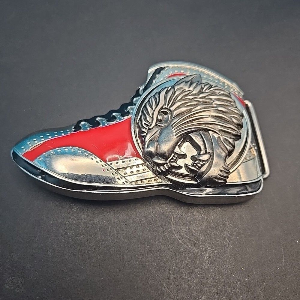 Unbranded Shoe Shaped Belt Buckle with Spinning Lion Head