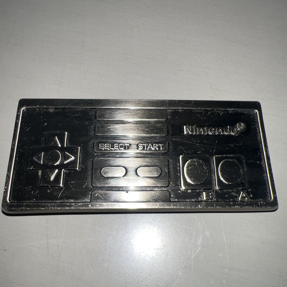 RARE Nintendo Entertainment System NES Controller Metal Belt Buckle Chrome 2007