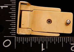 LK04167 VINTAGE ***C D INSIDE OF OLIVE LEAVES INSIGNIA*** FASHION BELT BUCKLE