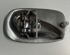 Raven Skull Belt Buckle · Minimalist Silver-Tone Zamak · Modern Gothic