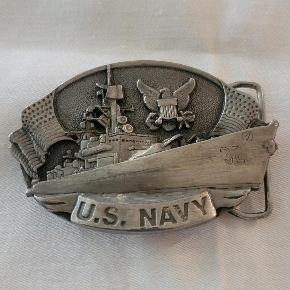 Vintage Pewter U.S. Navy Ship Bergamot Brass Works I-132 Belt Buckle