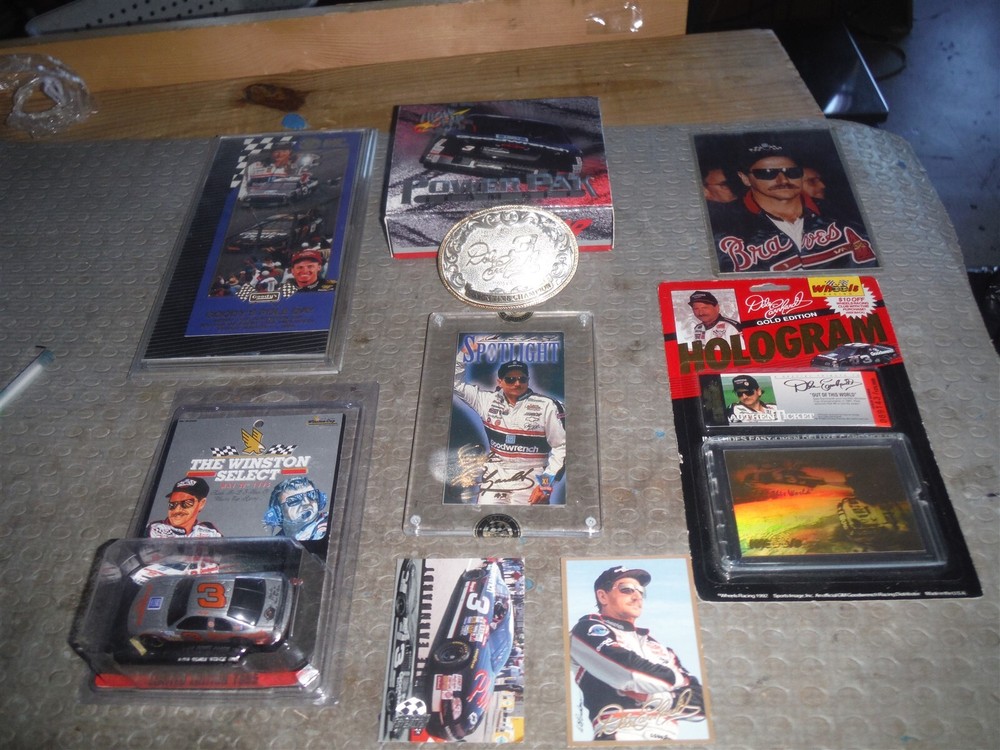 1994 Press Pass XL Red Hot Foil D. Earnhardt + M. silversmith buckle + 7 pcs*209