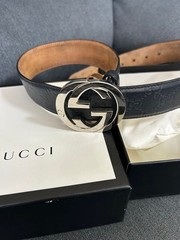 GUCCI Pre-Owned Black Leather Belt Silver