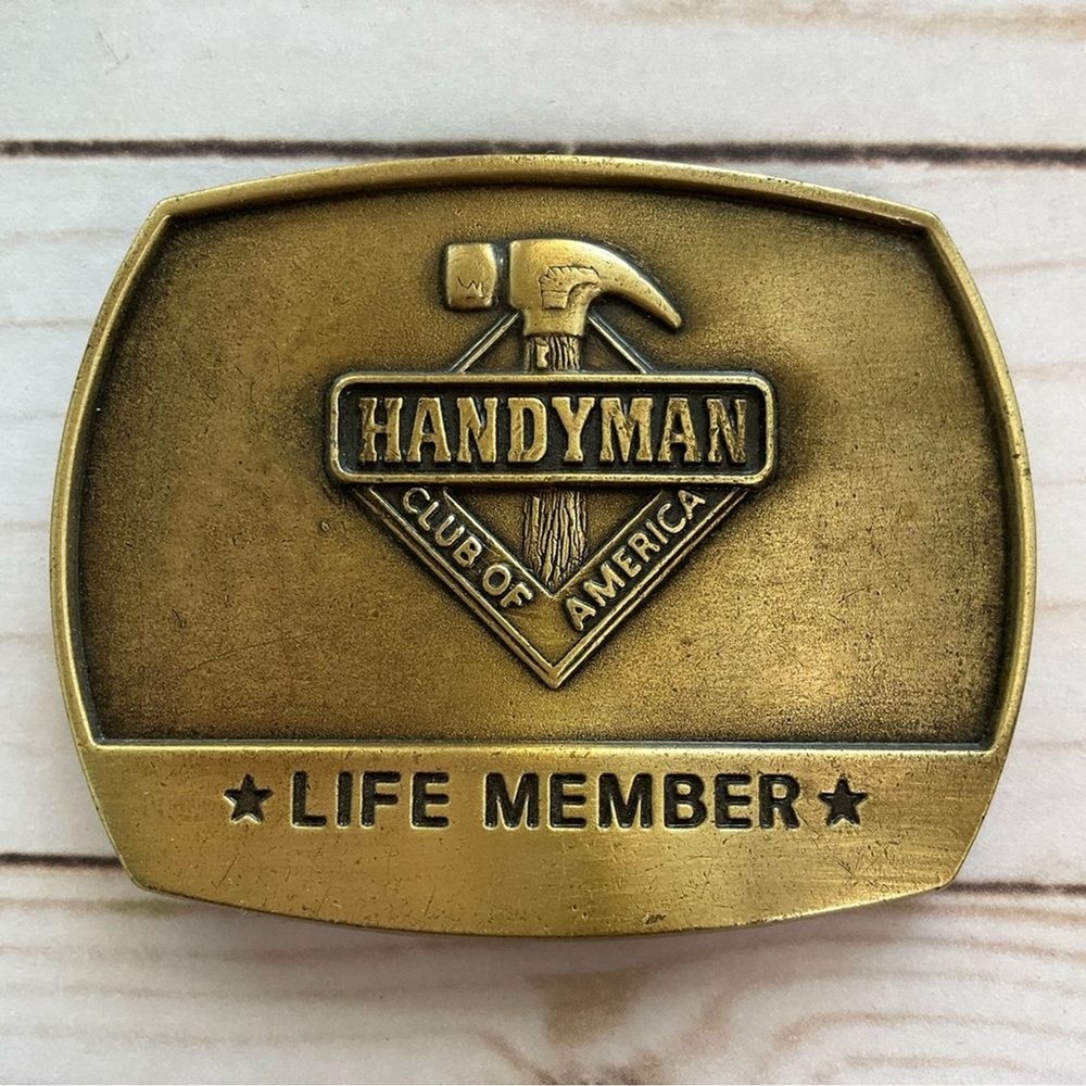 HANDYMAN CLUB OF AMERICA Life Member Vintage Brass Belt Buckle Hammer 1996