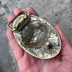Mens Belt Buckle « LION » Solid Handmade Brass Buckle Vintage Viking