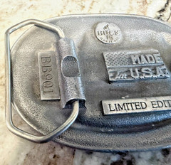 Vintage Buck Knives Limited Edition Belt Buckle BB901 Silver Green
