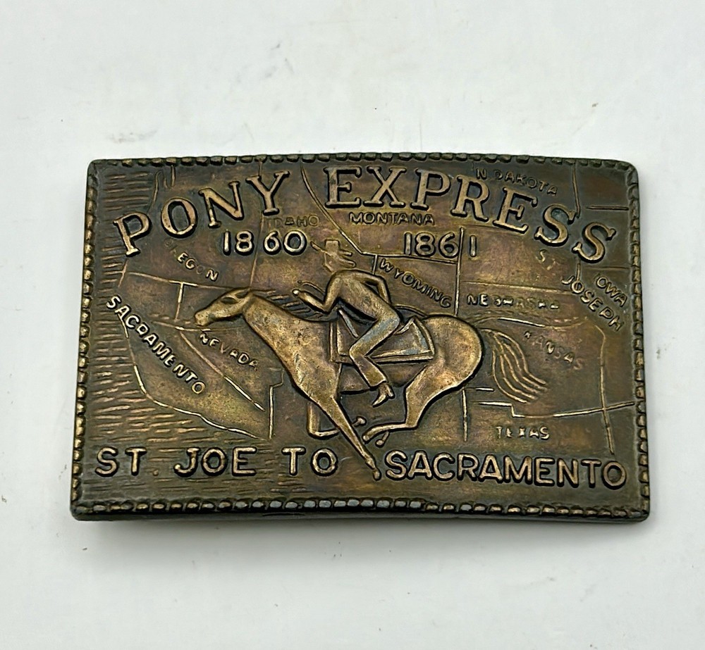 Vintage Brass Pony Express St. Joe To Sacramento Belt Buckle 3 1/2&Prime; Bronze Tone
