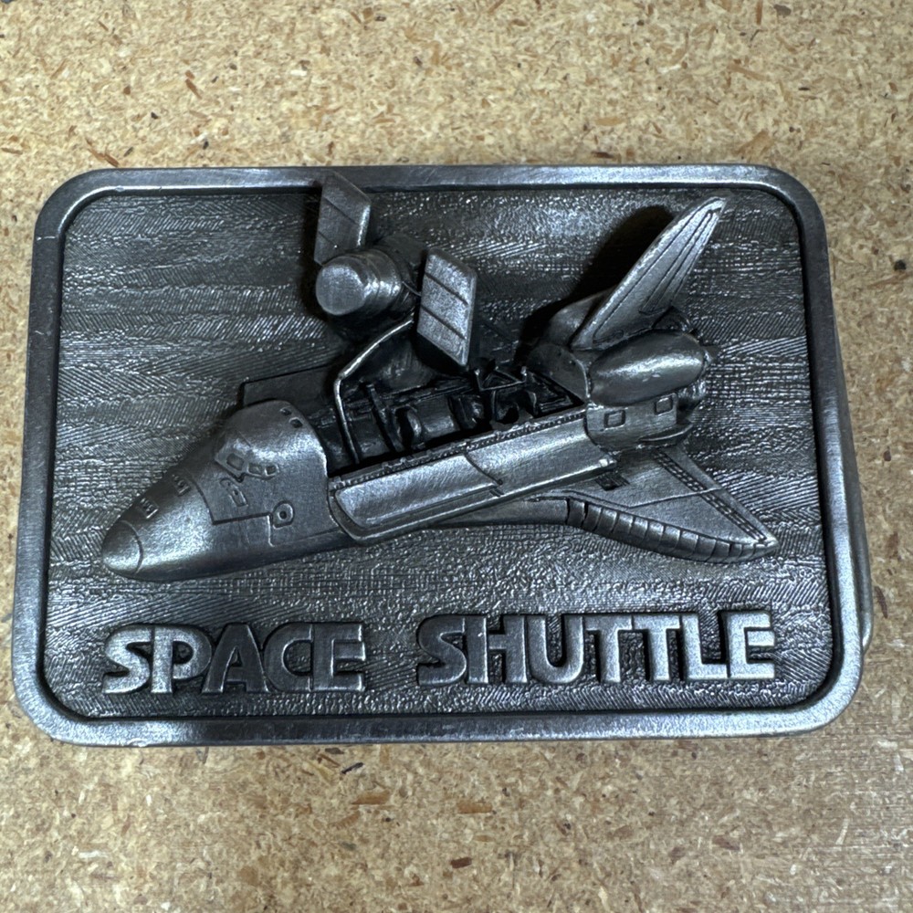 1980 belt buckle NASA Space Shuttle 3.25&Prime; long great condition unused