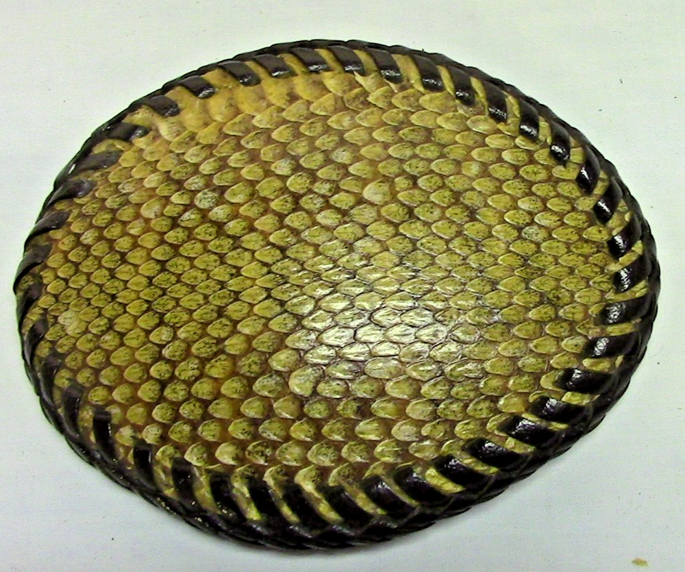 Vintage Oval Rattlesnake Skin Leather Belt Buckle 4&Prime; wide